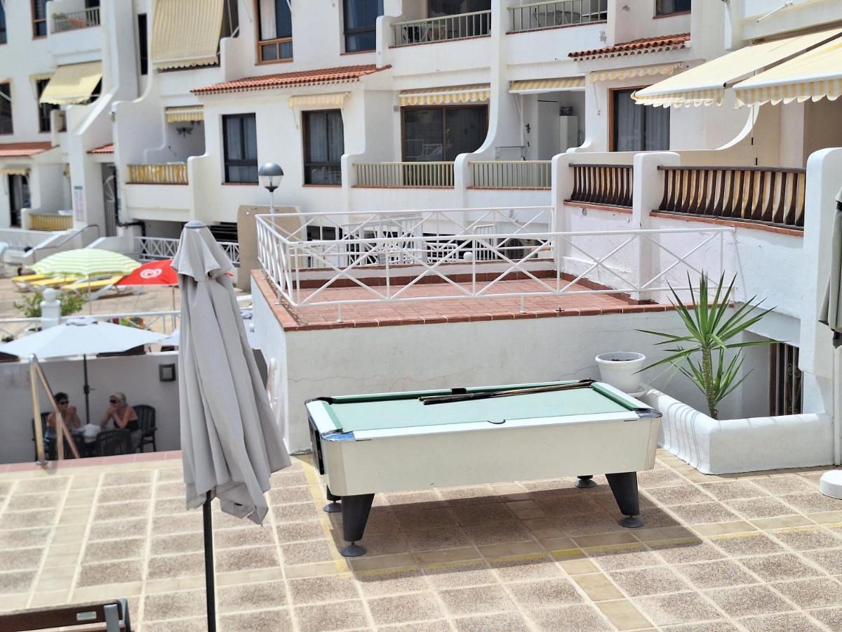 Parque Margarita, Terraza Vista Piscina Apartment Los Cristianos  Luaran gambar