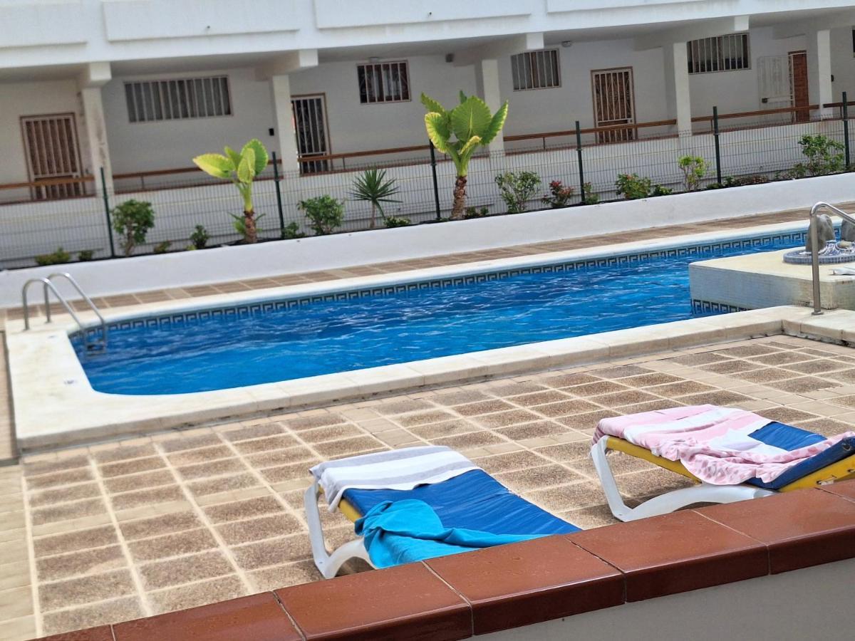Parque Margarita, Terraza Vista Piscina Apartment Los Cristianos  Luaran gambar