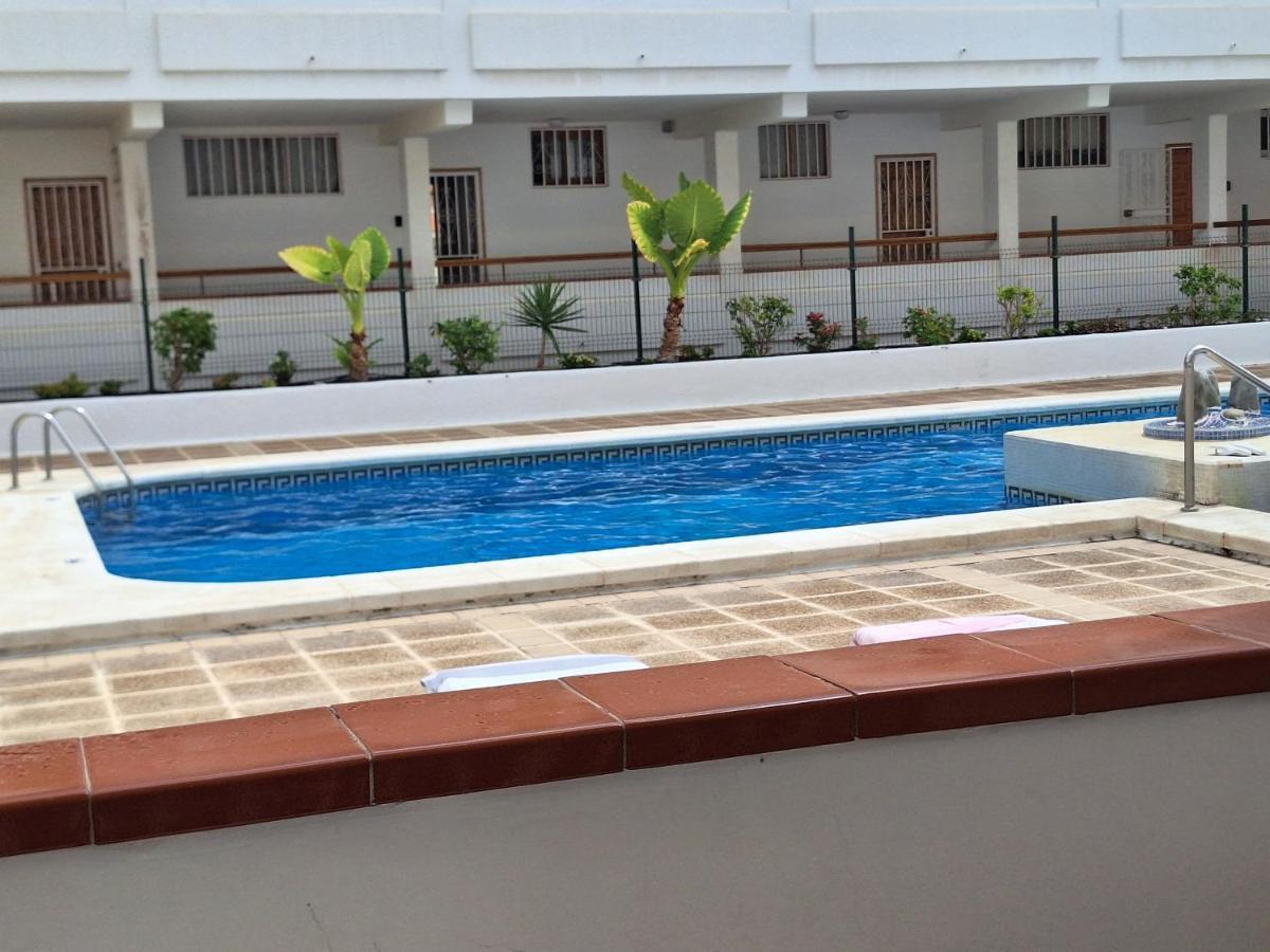 Parque Margarita, Terraza Vista Piscina Apartment Los Cristianos  Luaran gambar