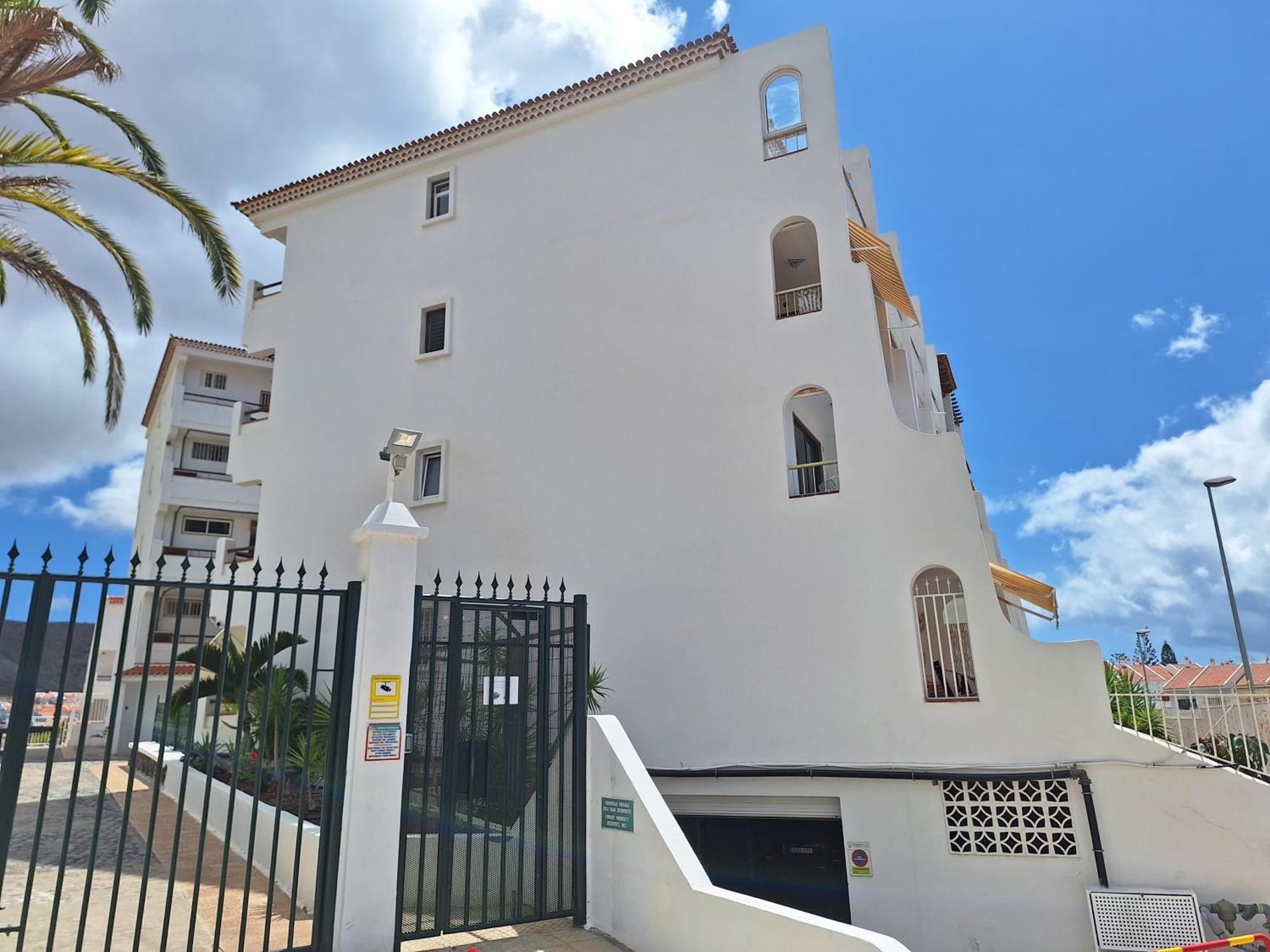 Parque Margarita, Terraza Vista Piscina Apartment Los Cristianos  Luaran gambar