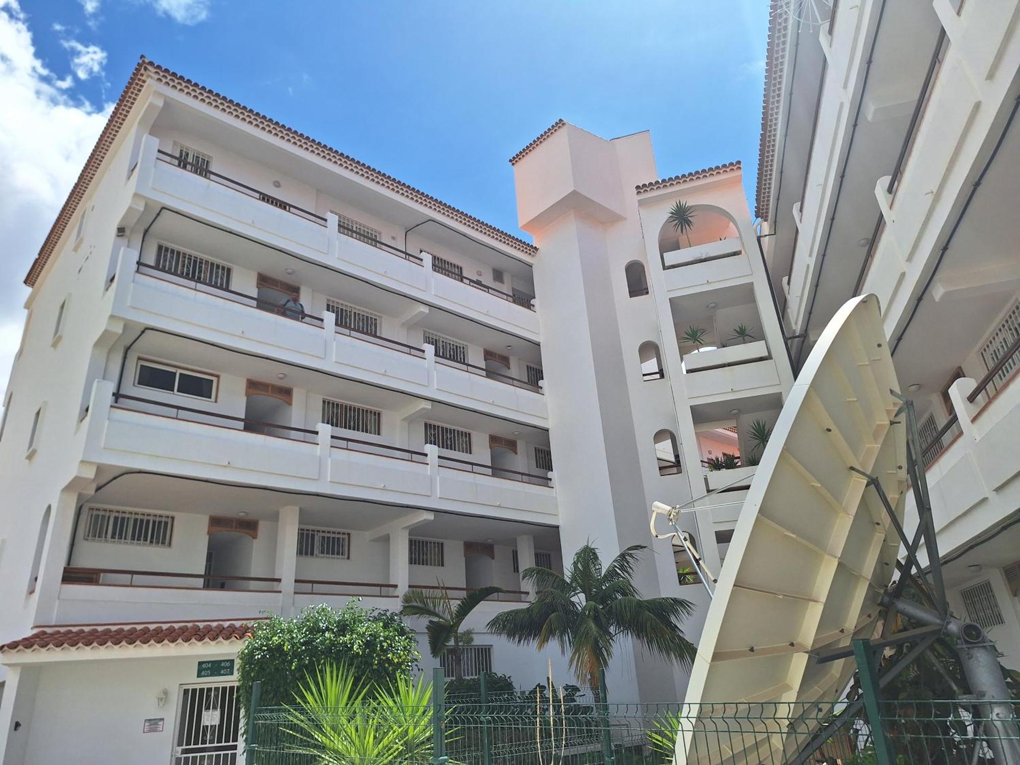 Parque Margarita, Terraza Vista Piscina Apartment Los Cristianos  Luaran gambar