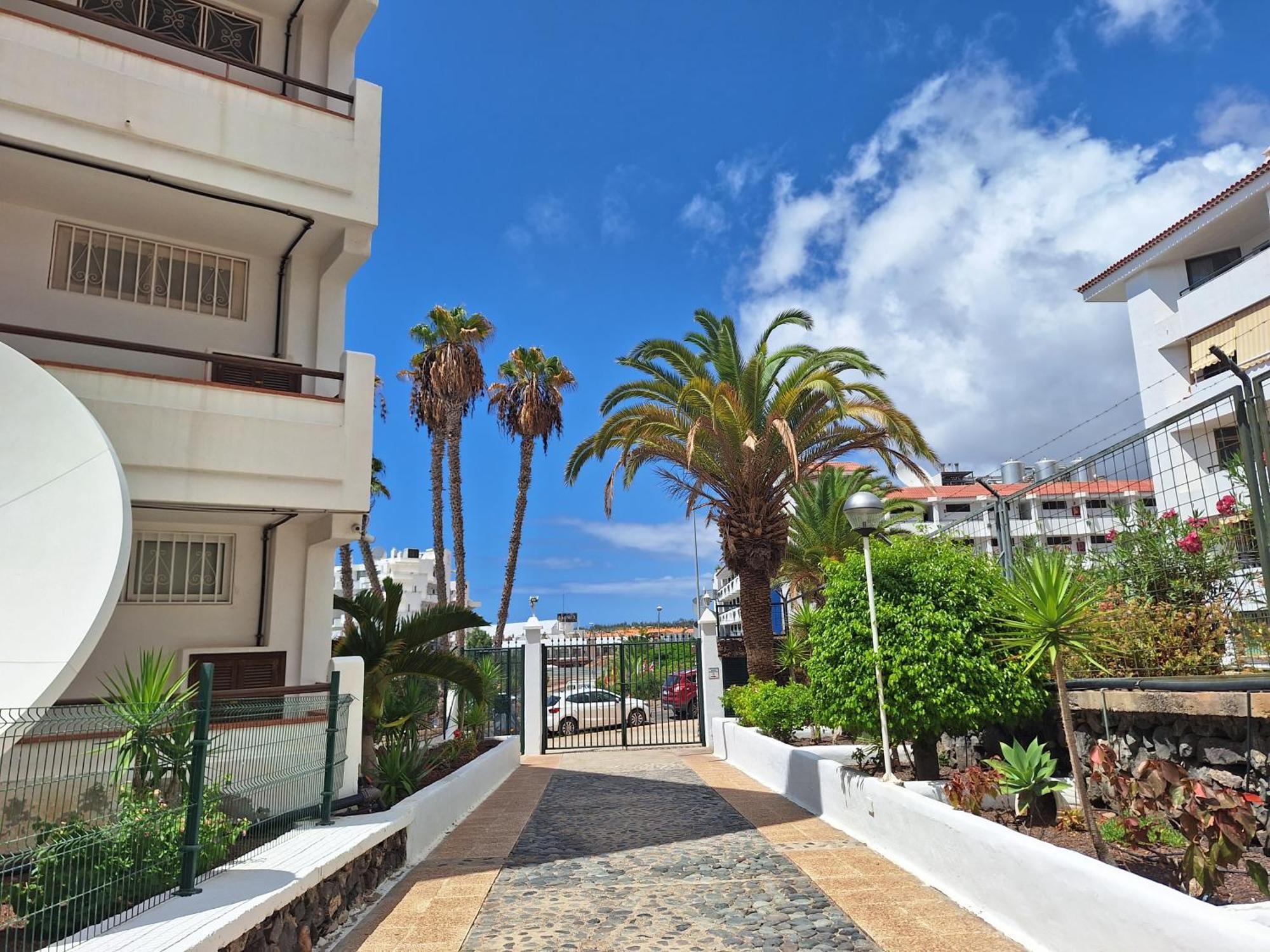 Parque Margarita, Terraza Vista Piscina Apartment Los Cristianos  Luaran gambar
